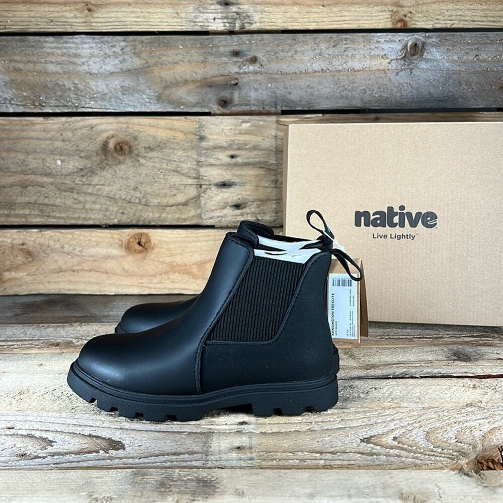 Native Kensington Treklite - Jiffy Black - C12 - New in box